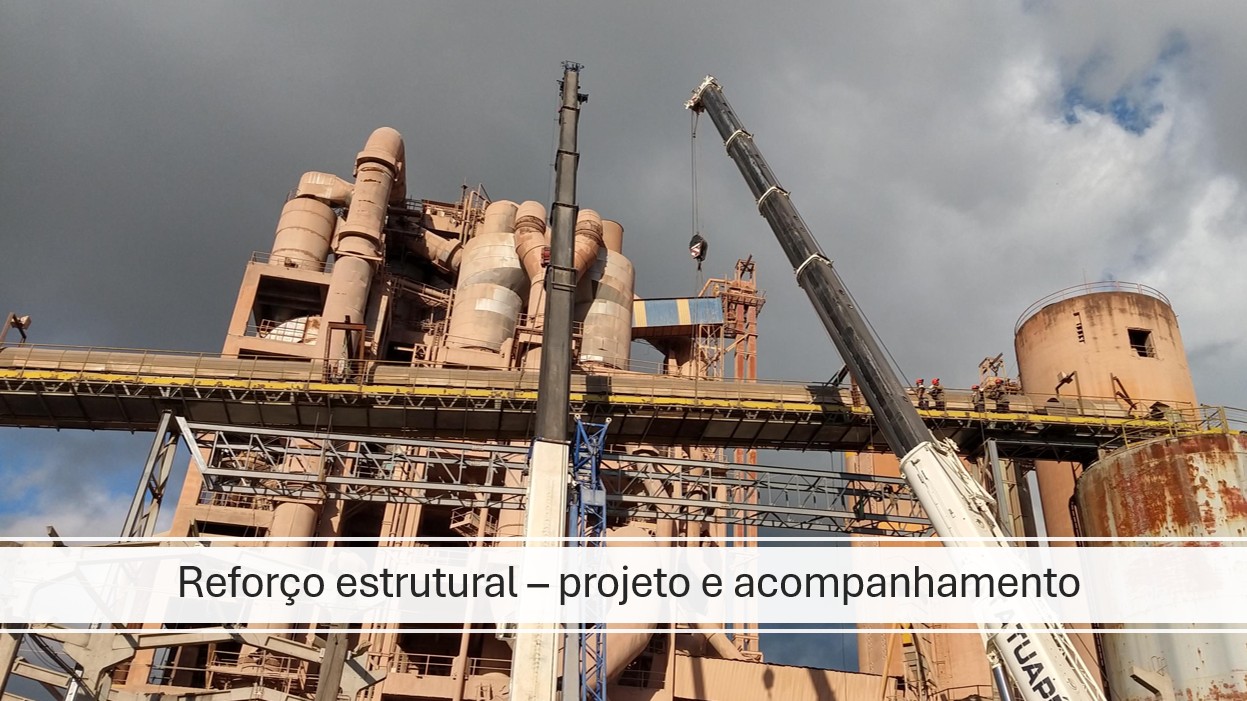 Inspeção técnica em cobertura industrial